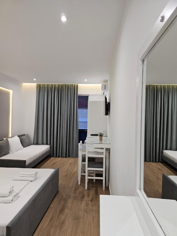 Vila 31 Saranda Extérieur photo