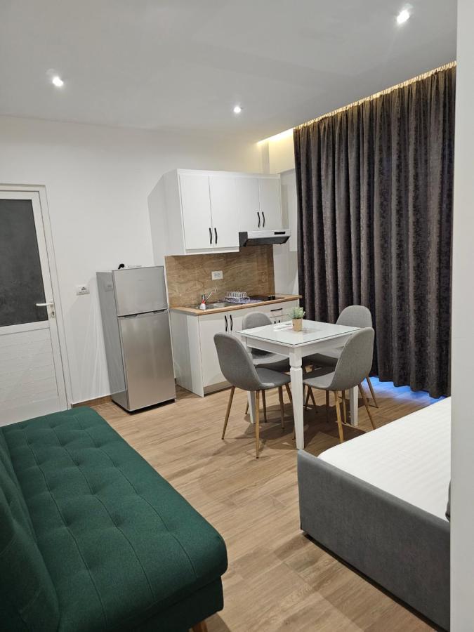 Vila 31 Saranda Extérieur photo